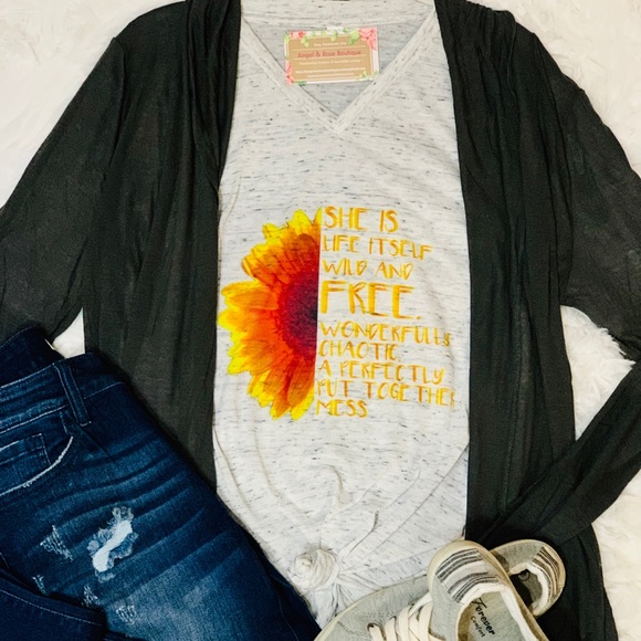 Wild & Free Perfectly Put Together Mess Tee - Picture 1 of 1